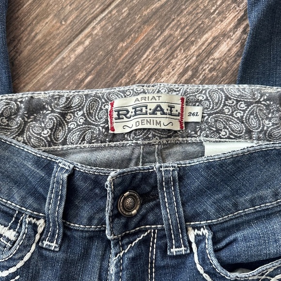 R.E.A.L. Mid Rise Stretch Entwined Boot Cut Jean - Size 26 - Picture 5 of 8